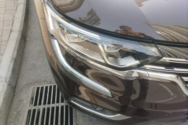 Used Renault Koleos 2018 2.5L Two-Wheel Drive 120th Anniversary Limited Edition
