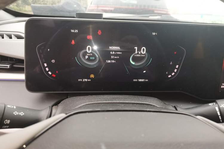 Used CHANGAN Ruicheng PLUS 2023 1.5T DCT Prestige Edition
