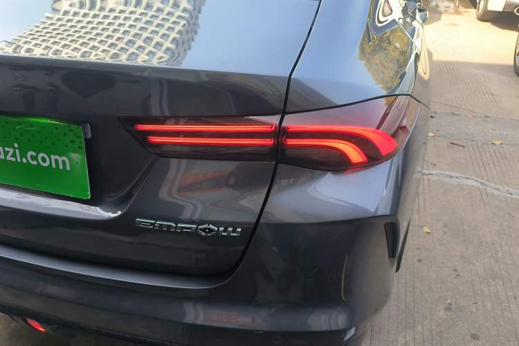 Used GAC Trumpchi EMPOW 2021 270T DCT J15 Version Right Rear Taillight