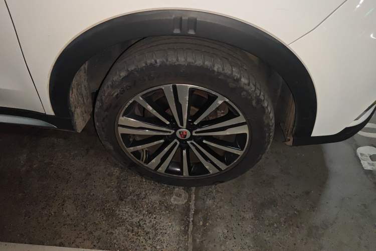 Used Roewe RX5 2019 20T Two-Wheel Drive Automatic 4G Connected Platinum Edition