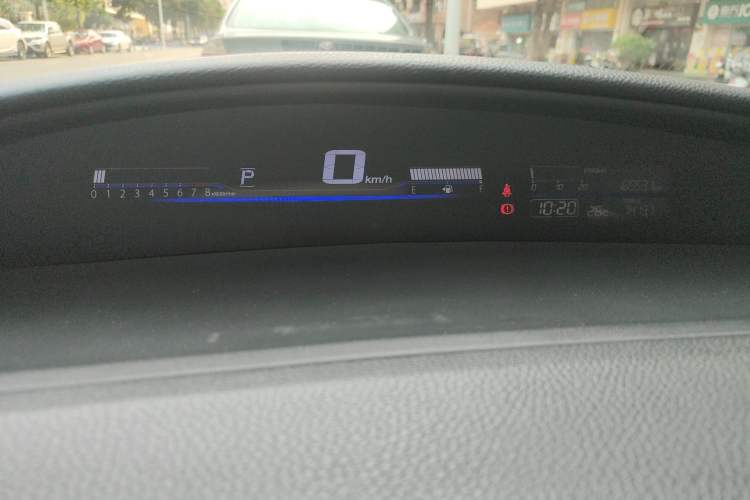 Used Honda Jade 2013 1.8L automatic Comfort version 5 seats Instrument Cluster