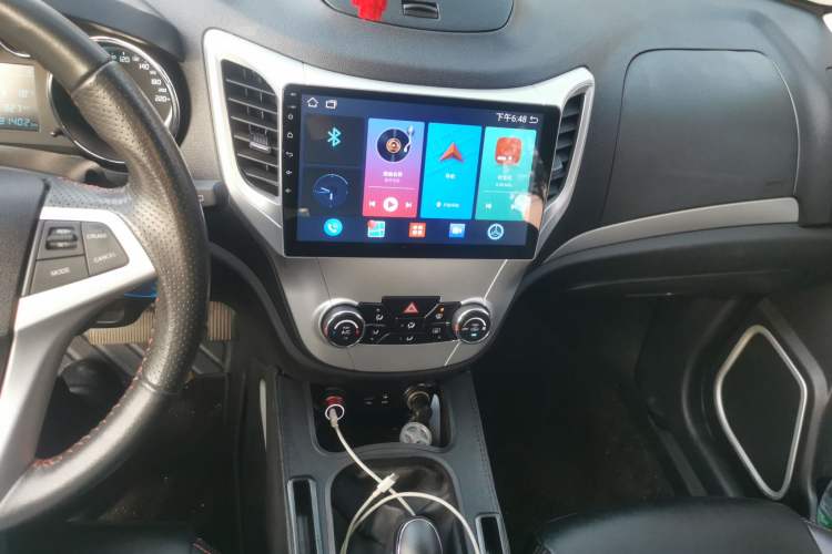 Used CHANGAN CS35 2015 1.6L Automatic Luxury Model China IV Standard
