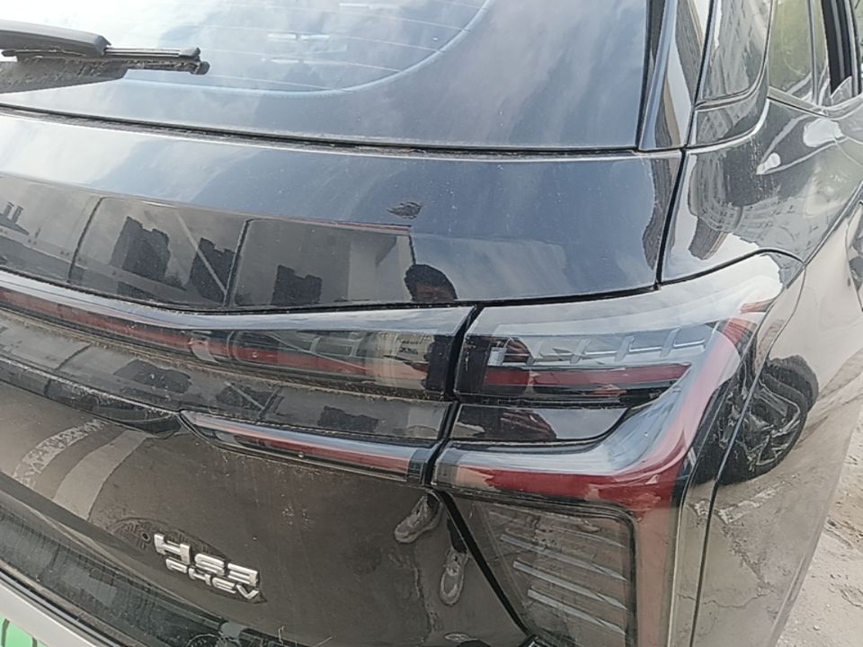 Hongqi HS3 PHEV 2025 Model 117km Jingwei Edition — снимка 9