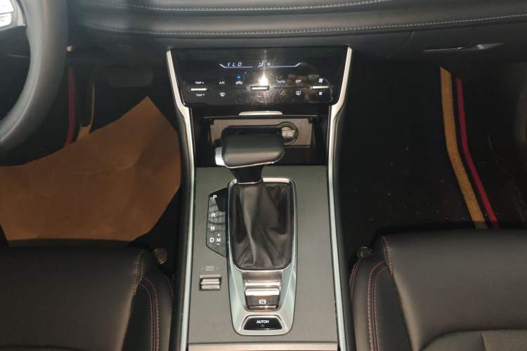 Used CHANGAN CS75 2022 Blue Whale Edition 1.5T DCT Luxury Model