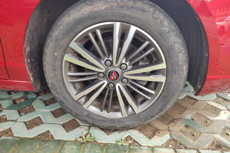 Used Roewe i5 2019 1.5L Automatic 4G Connected Langhao Edition