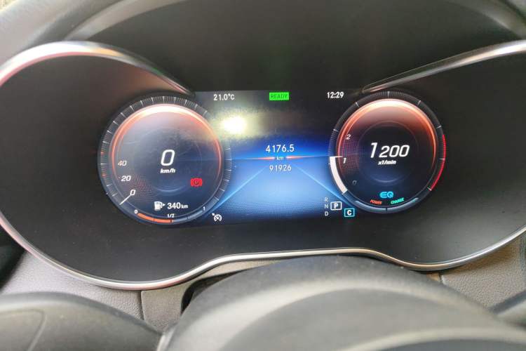 Used Mercedes-Benz C-Class 2019 C 260 Sport Edition Odometer Close Up