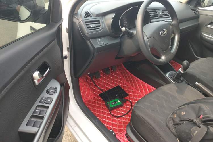 Used Kia K2 2015 Sedan 1.4L MT GLS
