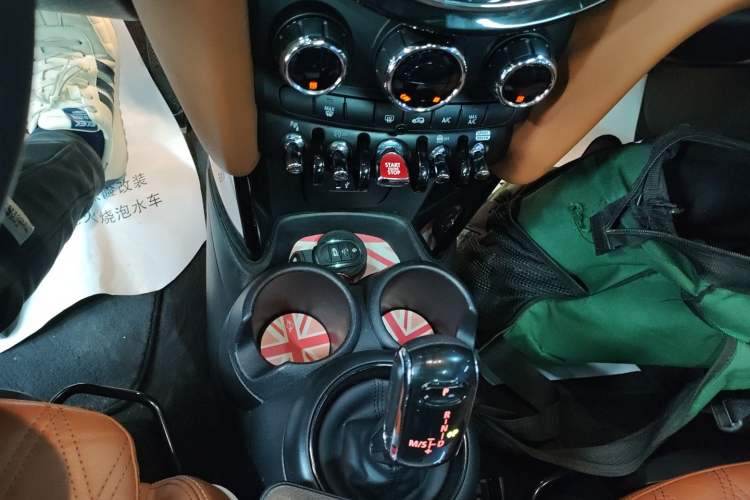 Used MINI MINI 2022 Updated 1.5T COOPER Artist