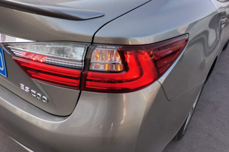 Used Lexus ES 2015 200 Elite Edition