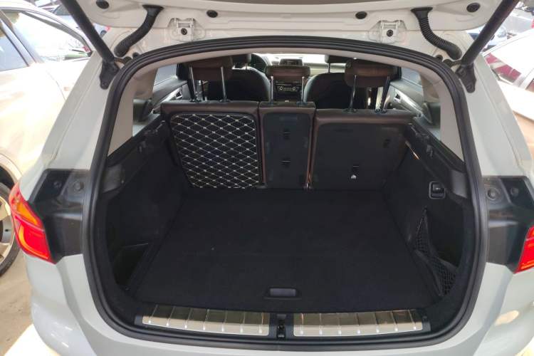 Used BMW X1 2016 sDrive18Li Luxury Model
