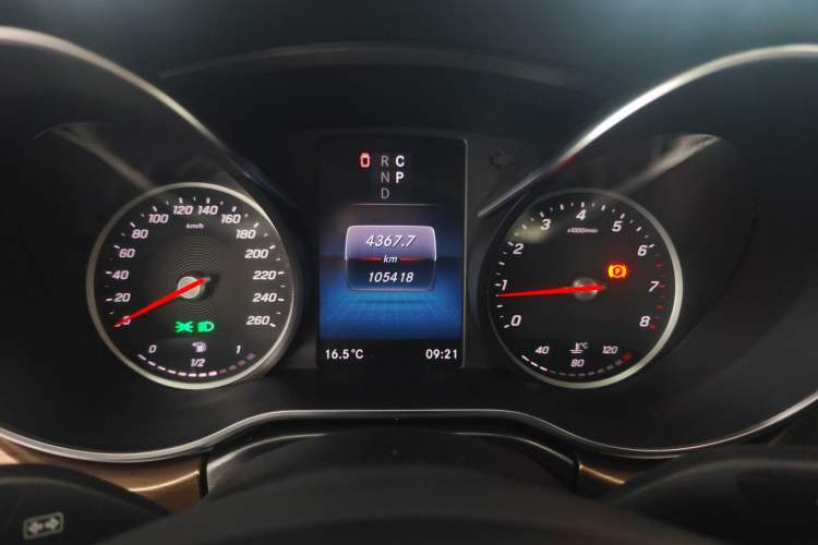 Used Mercedes-Benz V-Class 2021 V 260 Prestige Edition Instrument Cluster