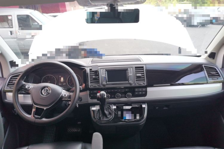 Used Volkswagen Multivan 2017 2.0 TSI 4x4 Explorer Edition 7-Seater
