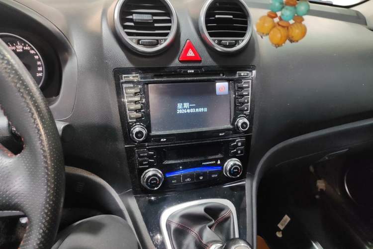 Used Haval H6 2015 Upgraded Model 1.5T Manual Two-Wheel Drive Elite Version