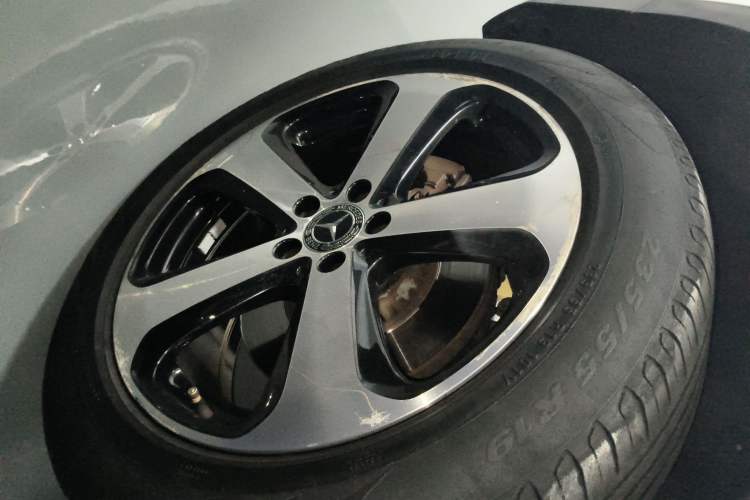 Used Mercedes-Benz GLC Coupe 2017 GLC 200 4MATIC Coupe SUV
