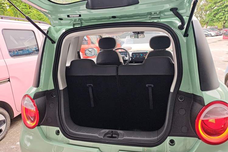 Used CHANGAN NEVO Lumin 2025 205 km Xiangqin Version Trunk