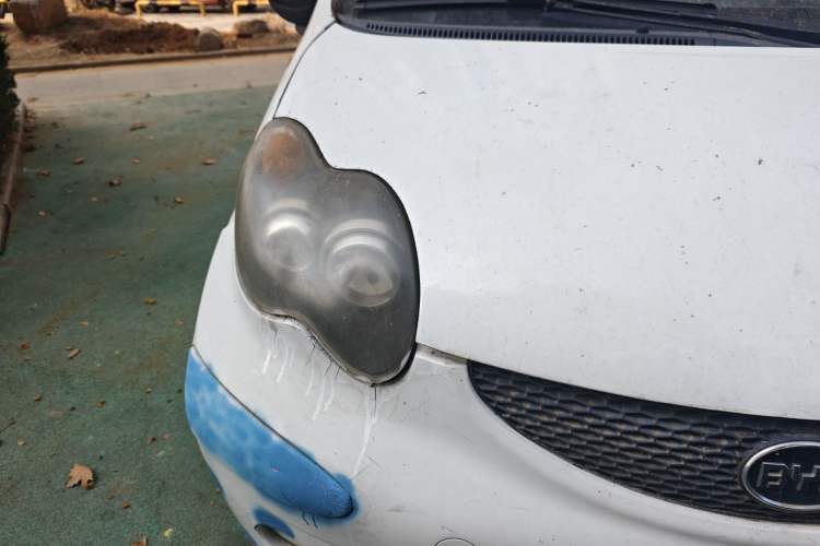 Used BYD F0 2010 Shangkui Patriotic Edition 1.0L XuanKu Model
