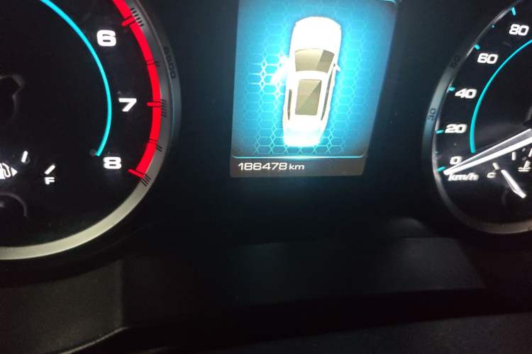 Used Haval H7 2016 Blue-Label H7 2.0T Automatic Luxury Model Odometer Close Up