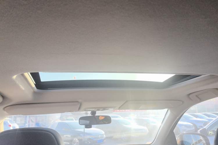 Used Mitsubishi Outlander (Import) 2014 2.4L 4x4 Deluxe Value Edition 5 Seats