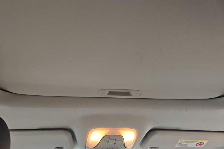 Used GAC Trumpchi GS4 New Energy 2017 1.5L PHEV Smart Enjoyment Edition Headliner