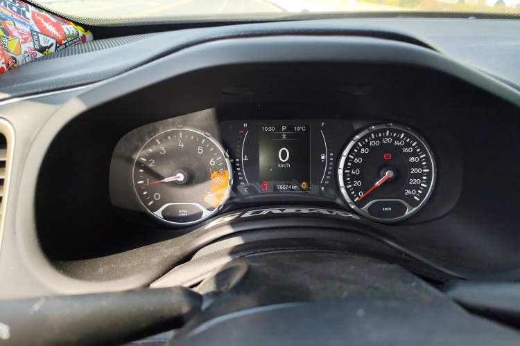 Used Jeep Renegade 2017 180T Automatic High-Energy Version Instrument Cluster