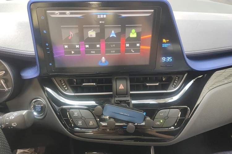 Used Toyota C-HR 2018 2.0L Leading Edition China V-standard Audio And AC Panel