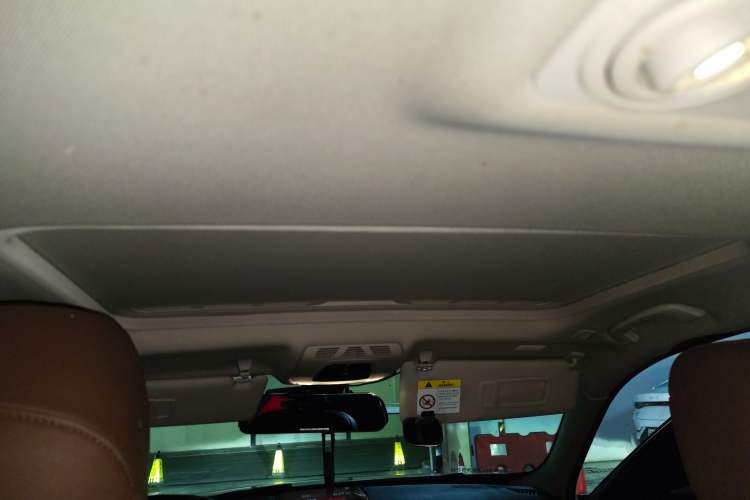 Used BMW 3 Series 2018 320Li Fashion Model Headliner