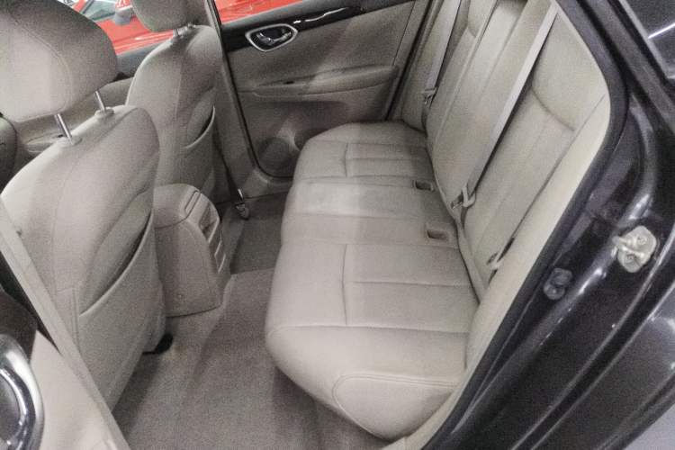 Used Nissan Sylphy 2014 1.6XV CVT Deluxe Edition