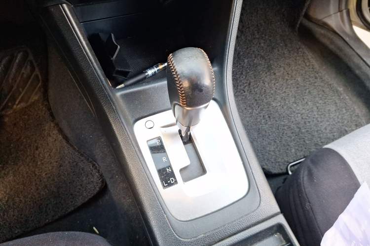 Used Subaru XV 2016 2.0i Comfort Navigation Edition
