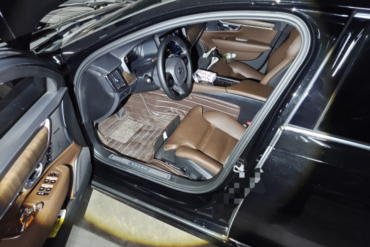 Used Volvo S90 2024 B5 Zhiyuan Luxury Edition