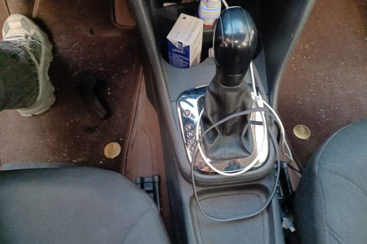 Used Volkswagen Polo 2011 1.6L Automatic ZhiShang Version
