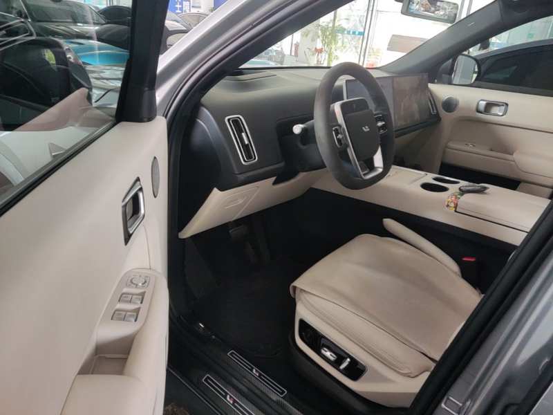 Used Li Auto L7 2023 Pro Model — 15