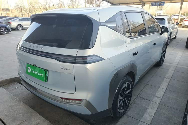 Used AION Y 2023 Younger Star Edition
