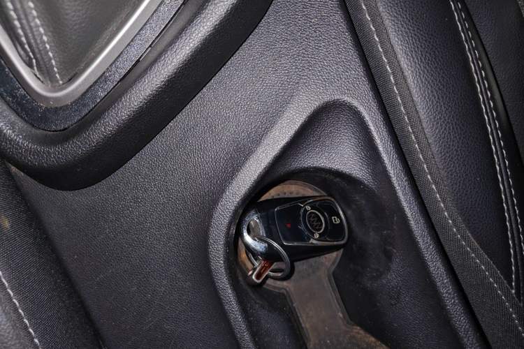 Used Buick GT 2021 Revised Version Flagship 1.5L Automatic Elite Edition Vehicle Key