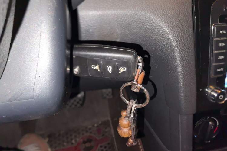 Used Volkswagen Bora 2014 1.6L Automatic Comfort Model Vehicle Key