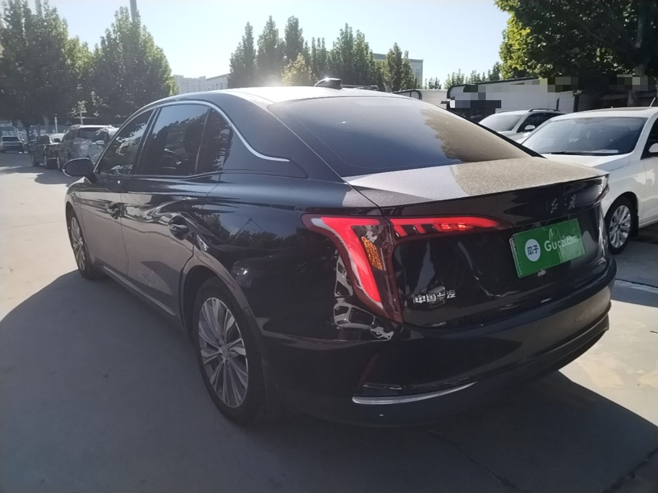 Hongqi E-QM5 2023 620km PLUS — снимка 4