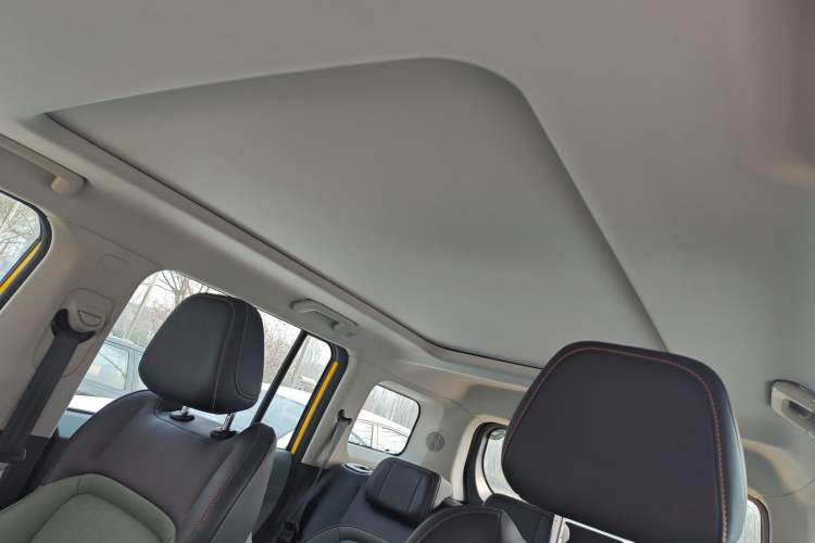 Used iCAR 03 2024 501km Two-Wheel Drive Long-Range Version Headliner