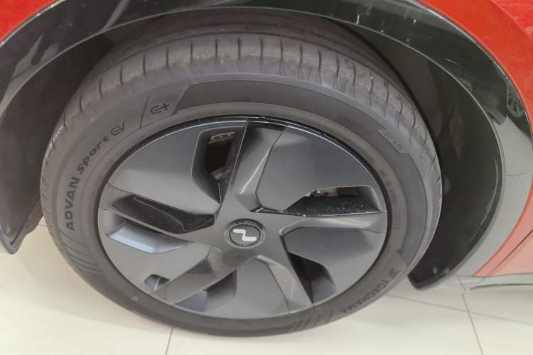 Used ONVO L60 2024 60 kWh Rear-Drive Version
