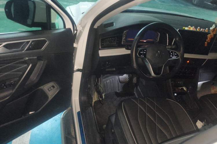 Used Volkswagen Tiguan L 2022 330TSI Automatic Two-Wheel Drive Smart Edition