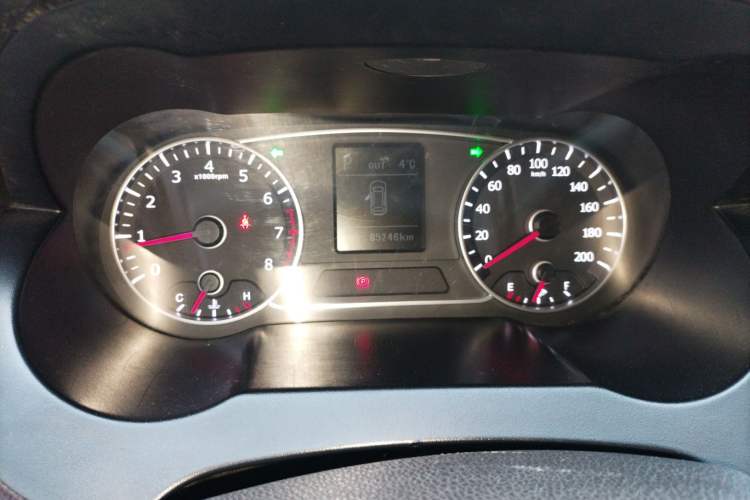 Used Land X7 2015 2.0T Panoramic Prestige Edition