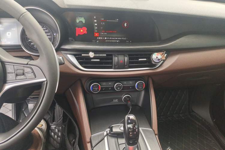 Used Alfa Romeo Stelvio 2017 2.0T 200HP Elite Edition
