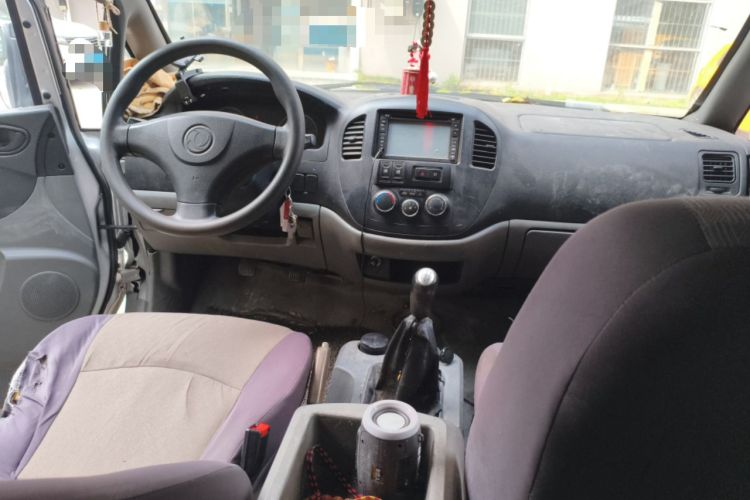 Used FORTHING Lingzhi 2013 M3 1.6L 7-Seater Comfort Model
