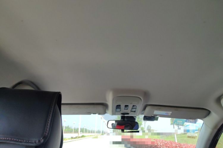 Used Haval H2 2014 1.5T Manual Two-Wheel Drive Elite Edition Headliner