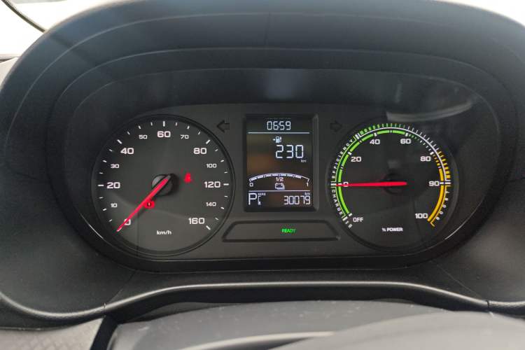 Used Roewe Clever 2022 311km QiQi BoBo Edition