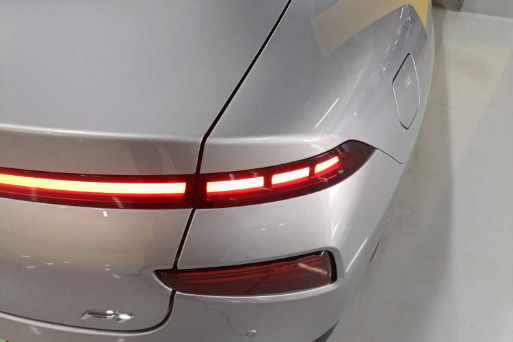 Used XPeng P7 2020 670N