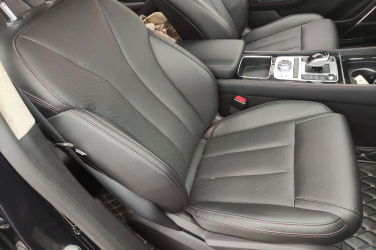 Used BYD Tang New Energy 2019 DM 2.0T All-Wheel Drive Smart Connectivity Enjoyment Model 7 Seats China VI Standard