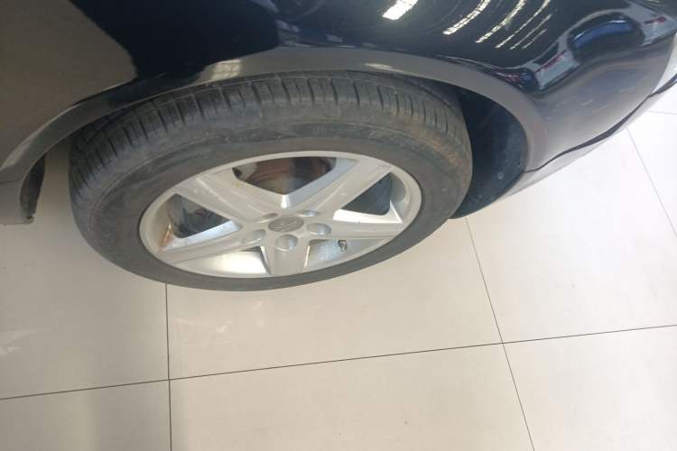 Used Audi A6L 2008 2.8 FSI Prestige Edition Right Front Wheel Hub