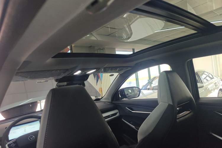 Used Changan CS75 PLUS 2026 Model, Smart Champion Edition 1.5T New Blue Whale Smart Navigation Version
