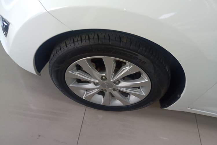 Used Hyundai Elantra (5th Generation / Langdong) 2016 1.6L Automatic Prestige Model
