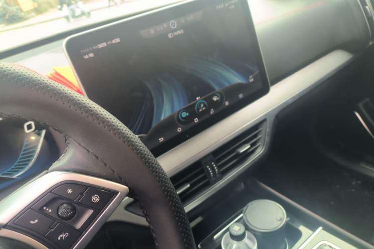 Used BYD Tang New Energy 2019 EV600D Four-Wheel Drive Smart Connectivity Leading Model Audio And AC Panel