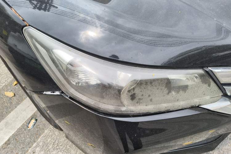 Used Honda Accord 2015 2.0L LX Comfort Edition Right Front Headlight